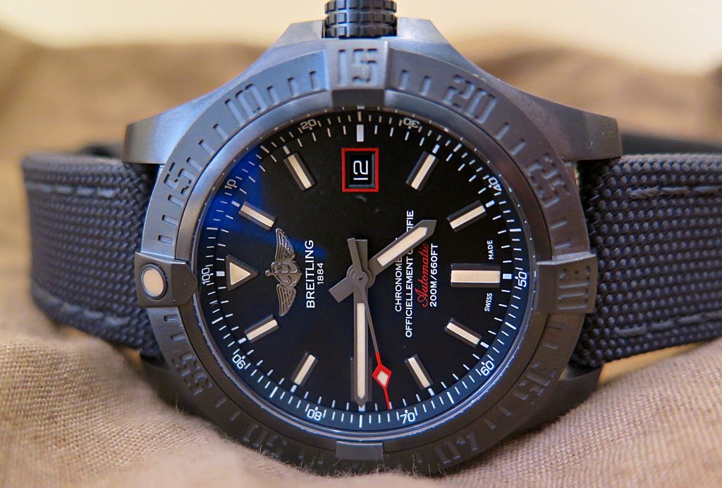 Breitling Avenger Blackbird 44MM Fake Replica Watch